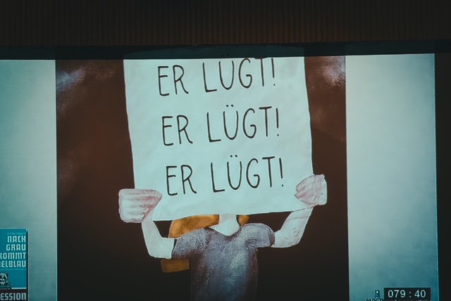 Mehr über den Artikel erfahren Vortrag im Rahmen der Lesereise von Dr. Thomas Reinbacher „Nach Grau kommt Himmelblau“